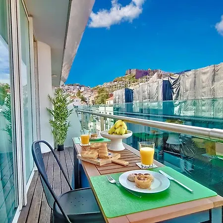 Upscales By Lovelystay - Private Parking *