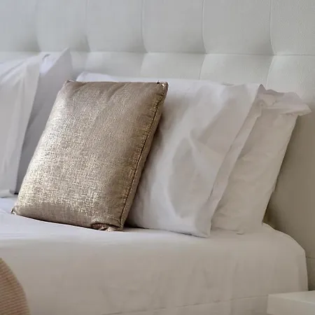 Upscales By Lovelystay - Private Parking Daire