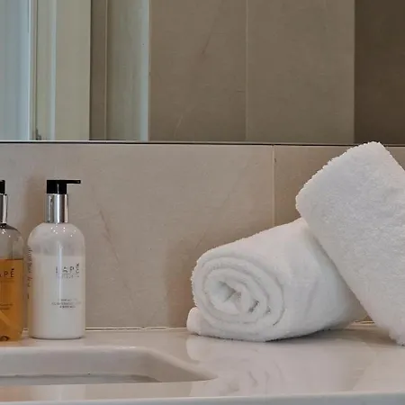 Upscales By Lovelystay - Private Parking