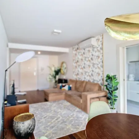 Upscales By Lovelystay - Private Parking Funchal (Madeira)