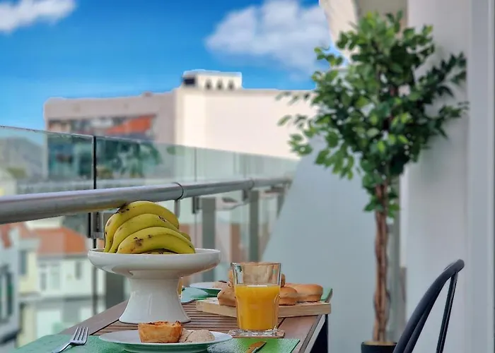 Upscales By Lovelystay - Private Parking 아파트 푼샬