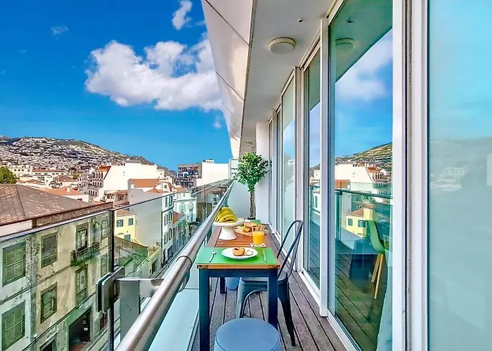 아파트 Upscales By Lovelystay - Private Parking *