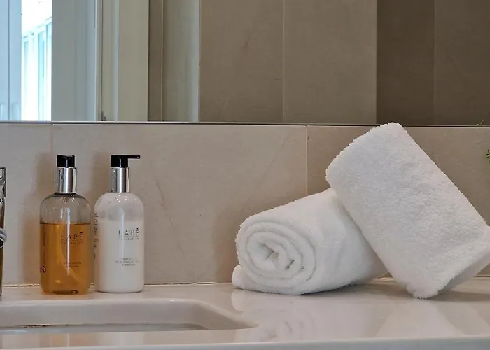 Upscales By Lovelystay - Private Parking